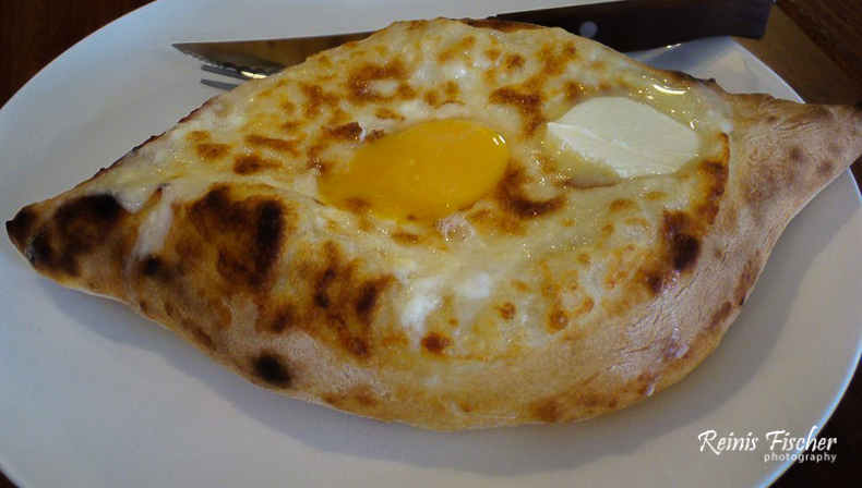 Adjarian Khachapuri
