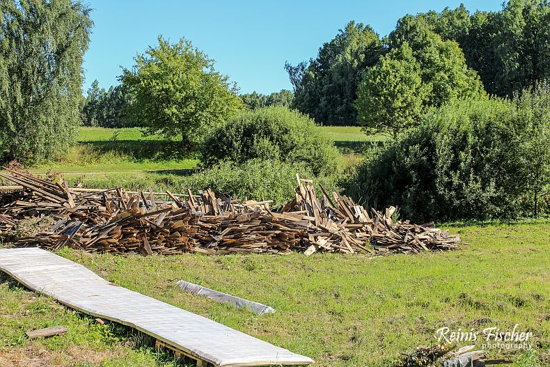 Making a super huge fireplace