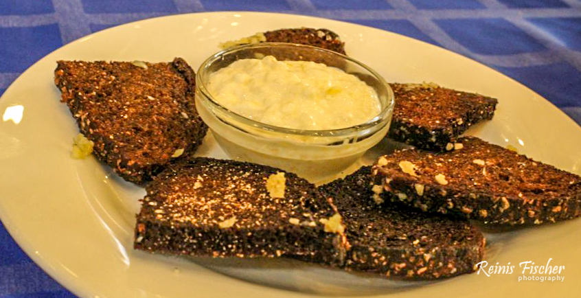 Rye garlic bread Rye garlic bread