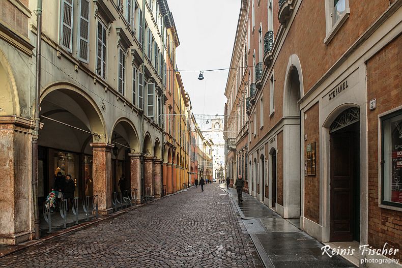 Narrow cobbled streets of Modena