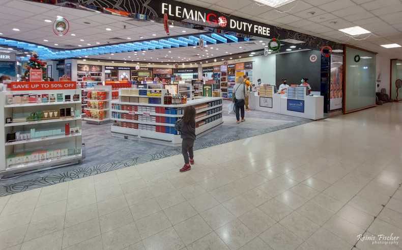 Duty free shopping at Colombo airport