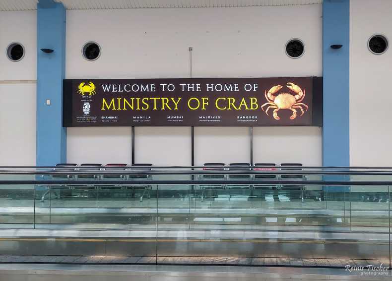 Ministry of Crab banner ad at Colombo Airport