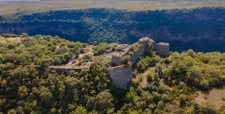 Samshvilde Fortress above a wooded gorge