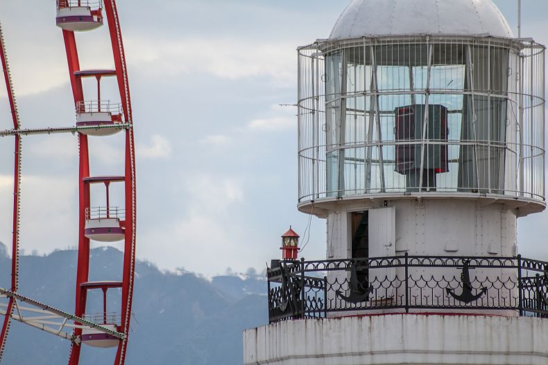 Ferris wheel and Batumi lighthouse
