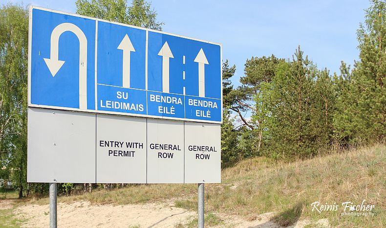 Waiting rows at Ferry terminal