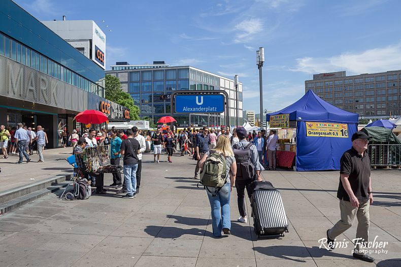 Tourists at Alexanderpltatz