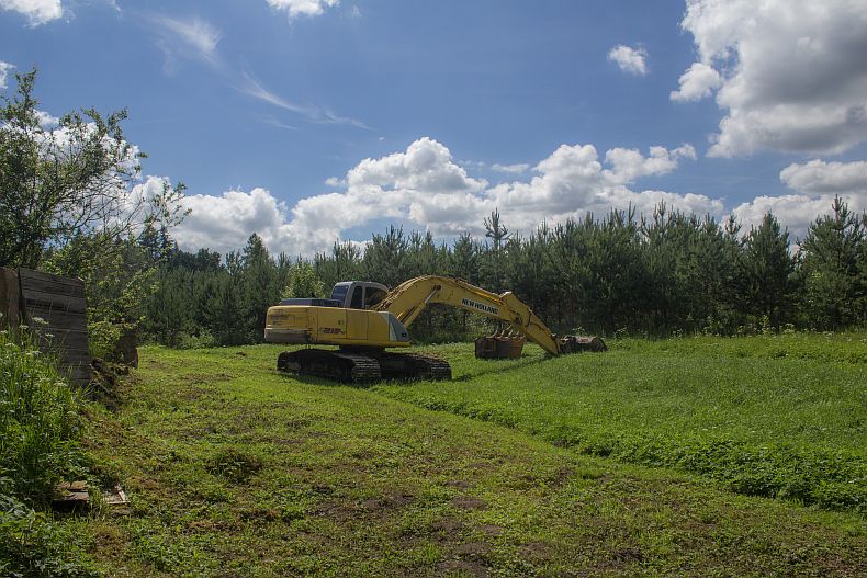 New Holland excavator
