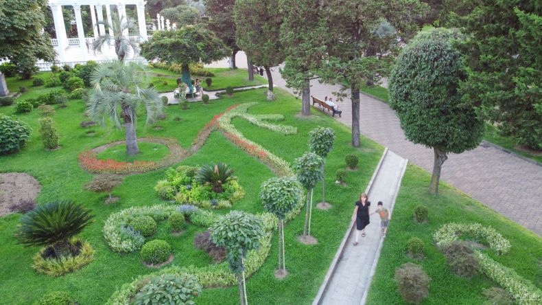 Park near Batumi dancing fountains