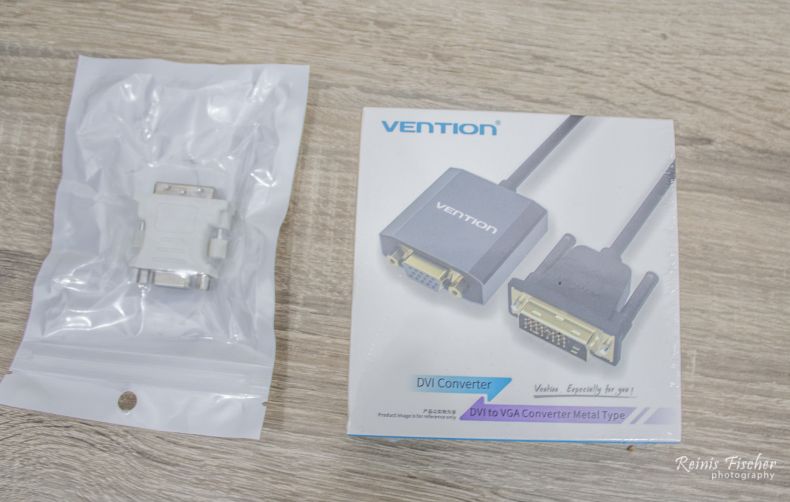 DVI to VGA converter