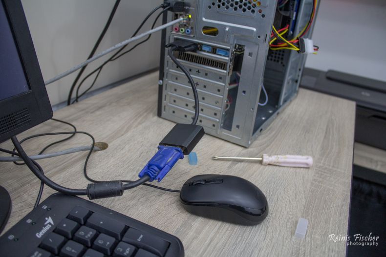 Monitor connected to graphics card