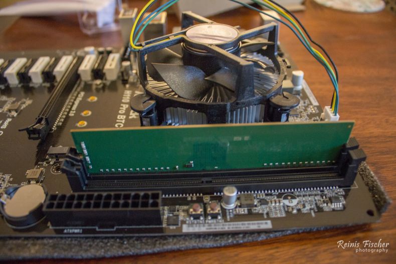 Adding 4gb RAM memory