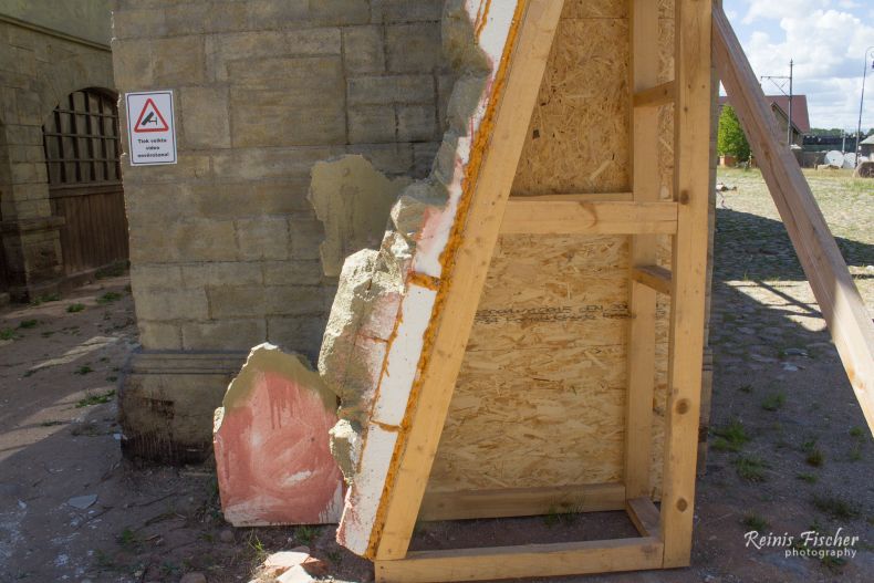 Quite realistic butaforie