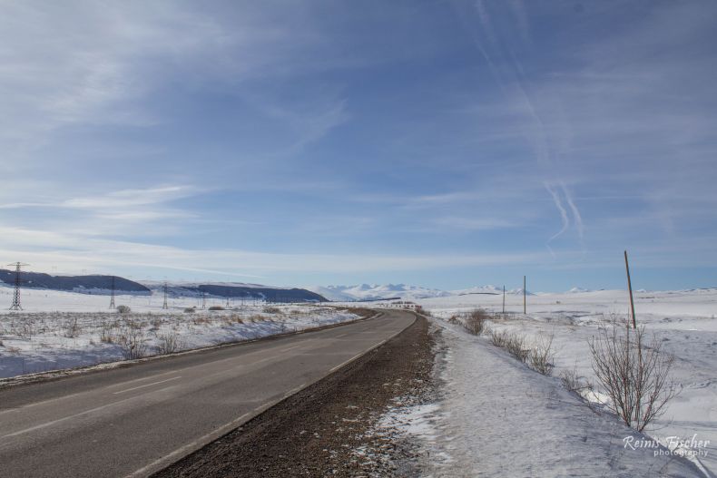 Mount Arjevani from Koda - Tetriskaro road