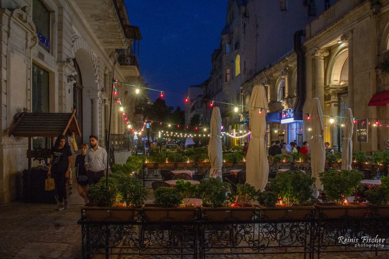 Nice outdoor scene in Baku by night
