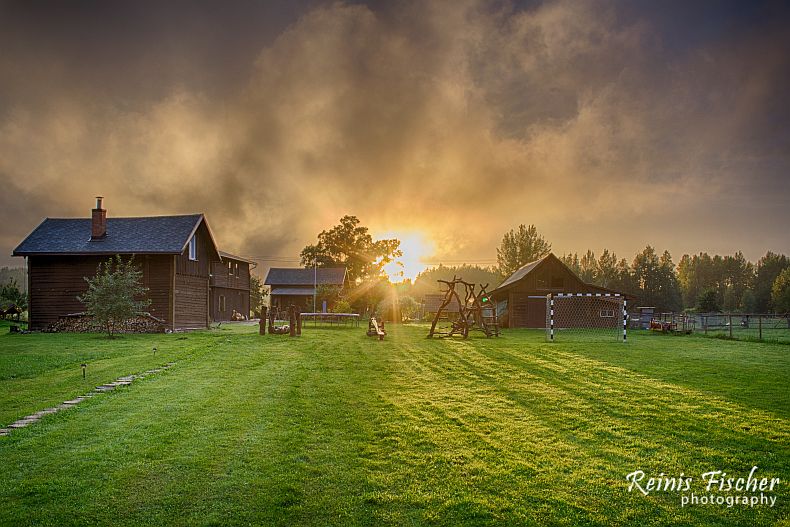 Country house Guronys HDR