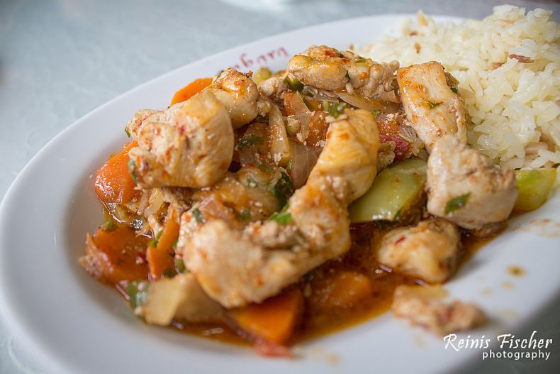 Chicken, vegetables and rice