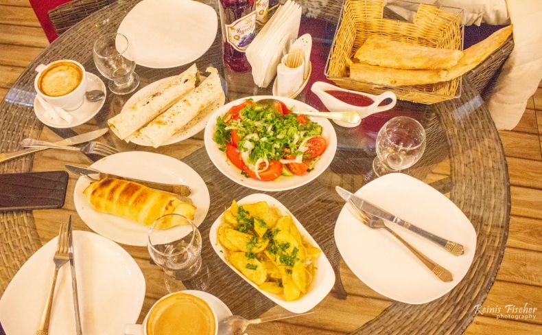 Dinner at Wineland restaurant near Telavi