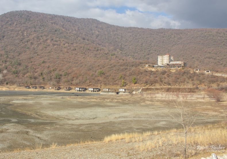 Hotel Royal Batoni in the background
