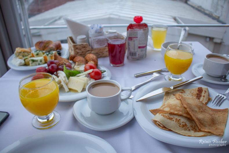 Breakfast at Best Point hotel