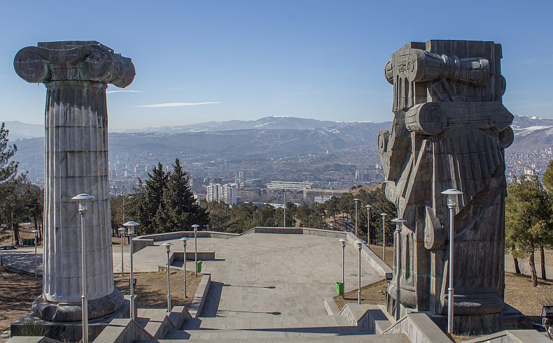 Unusual views towards Tbilisi