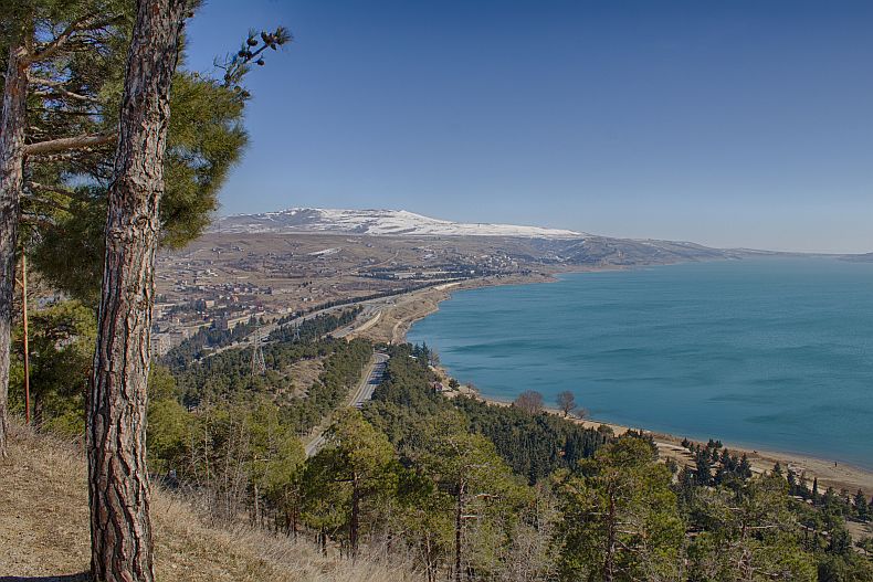 Views toward Tbilisi sea