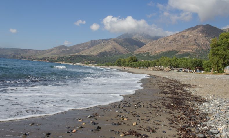 Beautiful, non-touristic beach in Crete