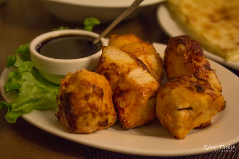 Chicken barbecue with pomegranate dressing